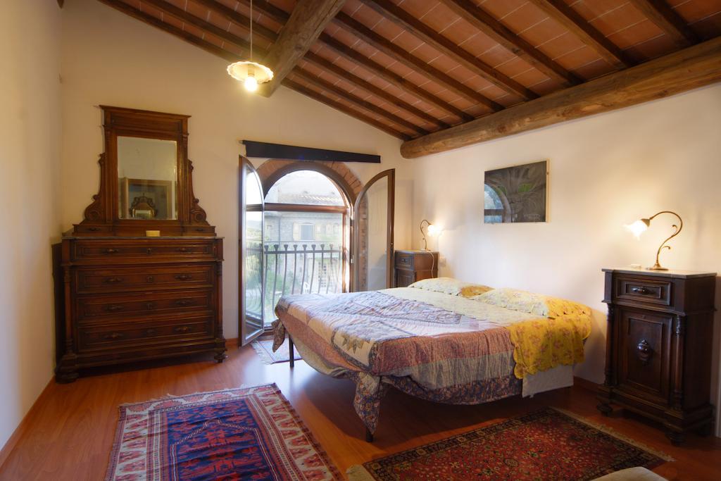 Agriturismo Le Volpaie Βίλα Σαν Τζιμινιάνο Δωμάτιο φωτογραφία